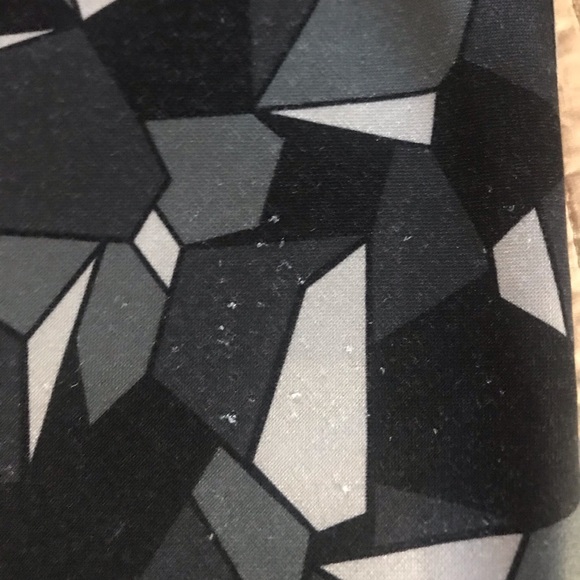 Puma hoodie XL boys - Picture 3 of 4